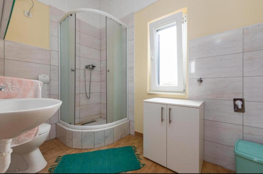 Apartman Zlata Vir Ngoại thất bức ảnh